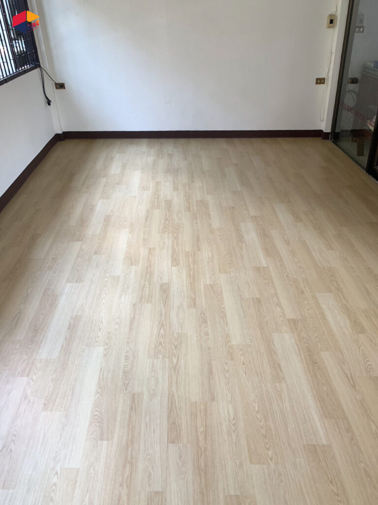 กระเบื้องยาง, กระเบื้องม้วน, Home Floor